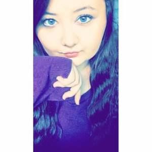 Meet your Posher, Rebecca